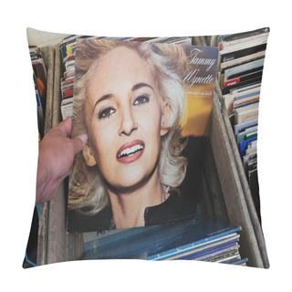 Personality  Tammy Wynette Pillow Covers