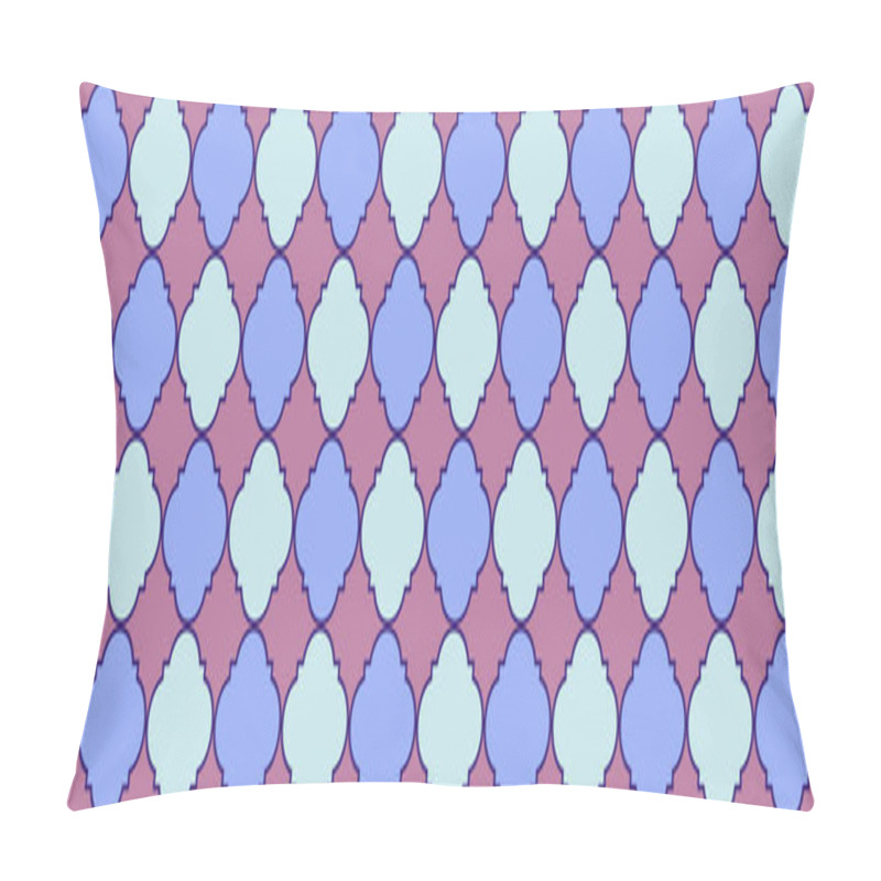 Personality  Gradient Sparkle Pattern. Simple Geo Curved. Cool Moroccan Pattern. Quatrefoil Arabic Ethnic Tesselation. Traditional Seamless Arabian Border. Geometric Trellis Tile. Rich Arabesque Mosaic. Pillow Covers