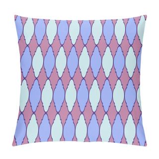 Personality  Gradient Sparkle Pattern. Simple Geo Curved. Cool Moroccan Pattern. Quatrefoil Arabic Ethnic Tesselation. Traditional Seamless Arabian Border. Geometric Trellis Tile. Rich Arabesque Mosaic. Pillow Covers
