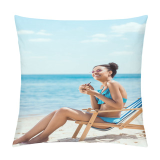 Personality  Smiling African American Woman In Bikini And Sunglasses Drinking Cocktail In Coconut Shell While Sitting On Deck Chair In Front Of Sea  Pillow Covers
