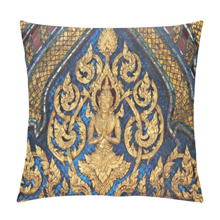 Personality  Thai Art Style On Wall, Temple In Bangkok, Thailand Pillow Covers