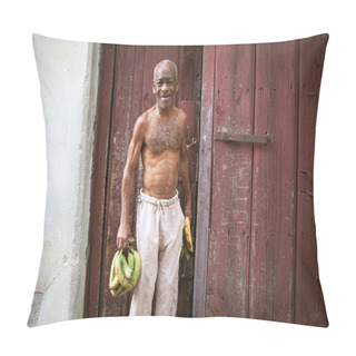 Personality  HAVANA, CUBA - JUNE 27: A Scene From The Life Of The Inhabitants Pillow Covers
