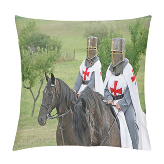 Personality  Two Medieval Crusaders Shall Strutting With Their Horses Blacks In The Ital Pillow Covers