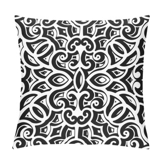 Personality  Black And White Curly Pattern Pillow Covers