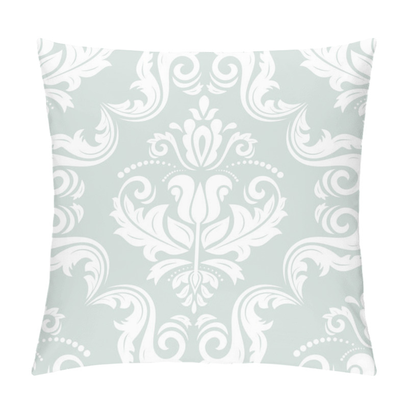 Personality  Seamless Wallpaper in the Style of Baroque pillow covers