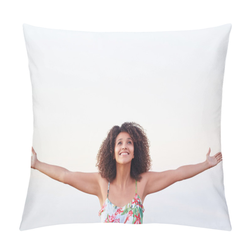 Personality  Woman With Arms Outstretched Pillow Covers