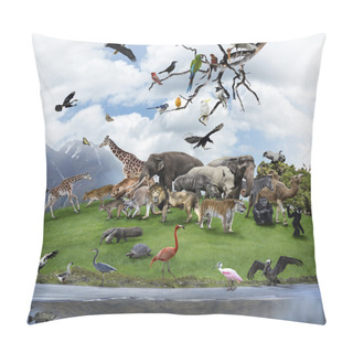 Personality  A Collage Of Wild Animals And Birds Pillow Covers