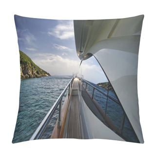 Personality  Italy, Tuscany, Elba Island, Luxury Yacht Azimut 75 Pillow Covers