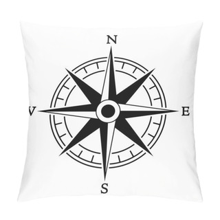 Personality  Compass Wind Rose In Vintage Style. Flat Icon. Vector Illustration Isolated Pillow Covers