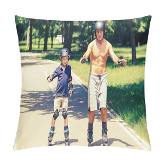 Personality  Weekend Activities, Grandfather And Grandson  Rolleskating Pillow Covers