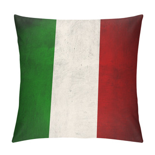Personality  Italian Flag On Grunge Wall Pillow Covers