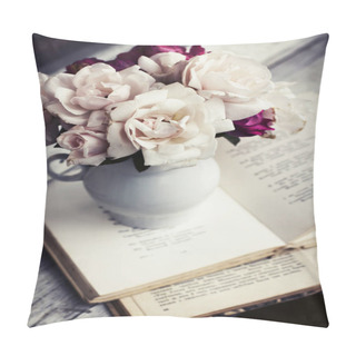 Personality  Amazing Blooming Flowers With Foliage And Herbs Pillow Covers