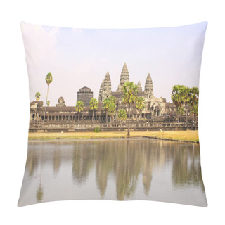 Personality  Famous Landmark Angkor Wat Complex, Khmer Culture, Siem Reap, Ca Pillow Covers