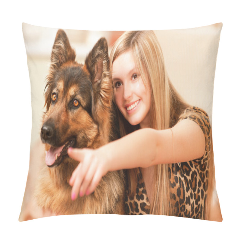Personality  Beautiful woman and its sheep-dog pillow covers