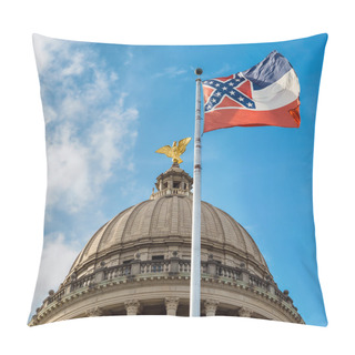 Personality  Mississippi State Flag Flying In Front Of Capitol Building In Ja Pillow Covers