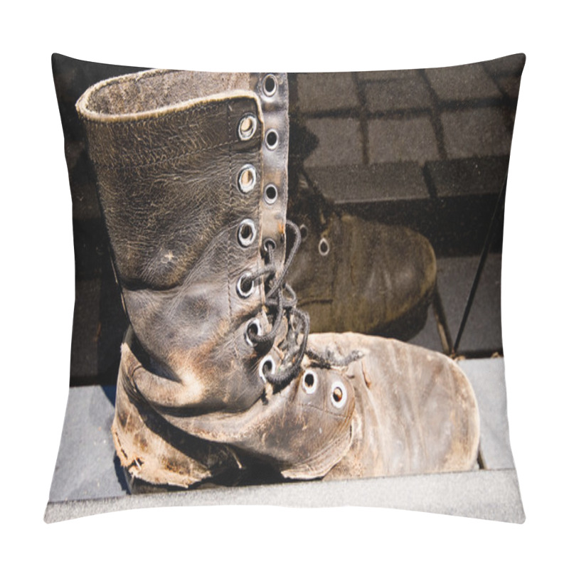 Personality  Army Boot Vietnam Veterans Memorial Washington DC pillow covers