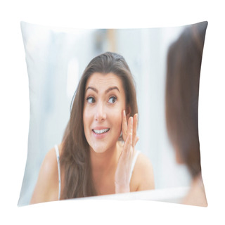 Personality  Young Nice Brunette Woman In The Bathroom Pillow Covers