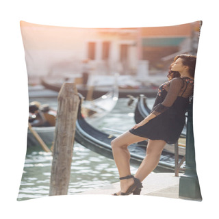 Personality  Travel Tourist Woman On Pier Against Beautiful View On Venetian Chanal In Venice, Italy. Pillow Covers