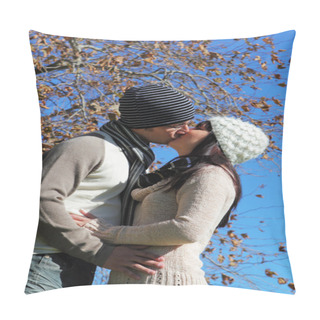 Personality  Young Couple Kissing Pillow Covers