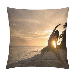 Personality  Asian Girl Performing Yoga On Beach Pillow Covers