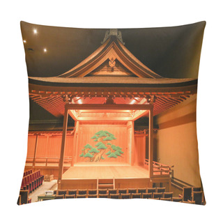Personality  Traditional Japanese Kabuki Noh Theatre Stage With Decoration Pillow Covers