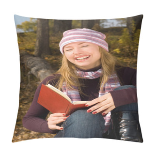 Personality  Laughing Girl With A Book Pillow Covers