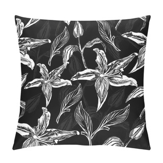 Personality  Floral Black And White Seamless Pattern With Lily Pillow Covers