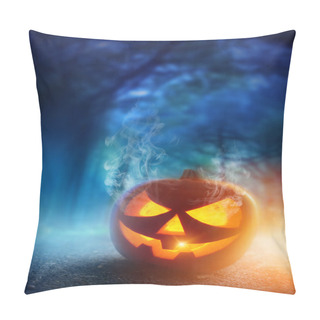 Personality  Spooky Halloween Night Pillow Covers