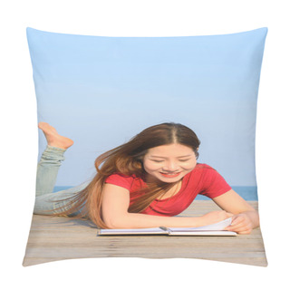 Personality  Woman Lying While Reading Books Pillow Covers