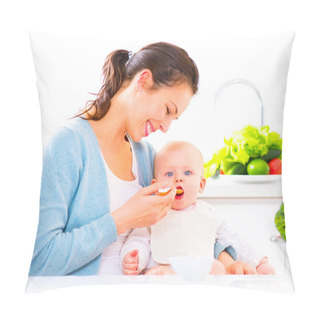 Personality  Mother Feeding Her Baby Girl Pillow Covers