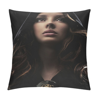 Personality  Portrait Of A Mysterious Woman Pillow Covers