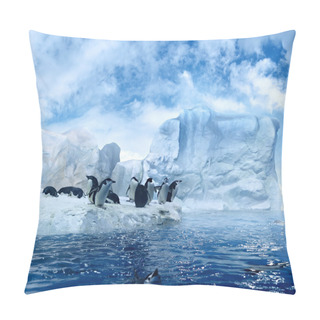 Personality  Penguins On Ice Floe Pillow Covers