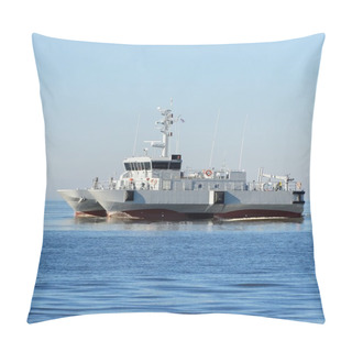 Personality  Grey Modern Warship Sailing In Still Water Pillow Covers