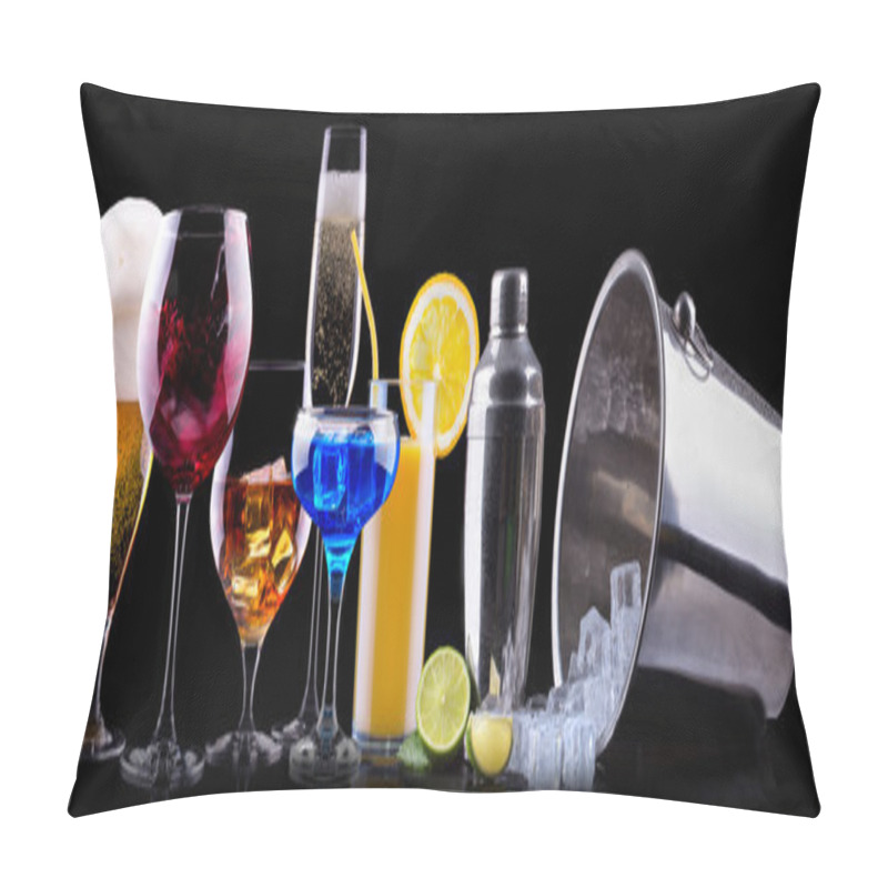 Personality  Different alcohol drinks set pillow covers