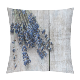Personality  Lavender Flower On A Wooden Table Pillow Covers