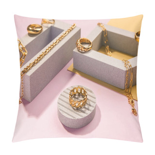 Personality  Showcase Pedestals With Golden Rings And Bracelets On Color Background Pillow Covers