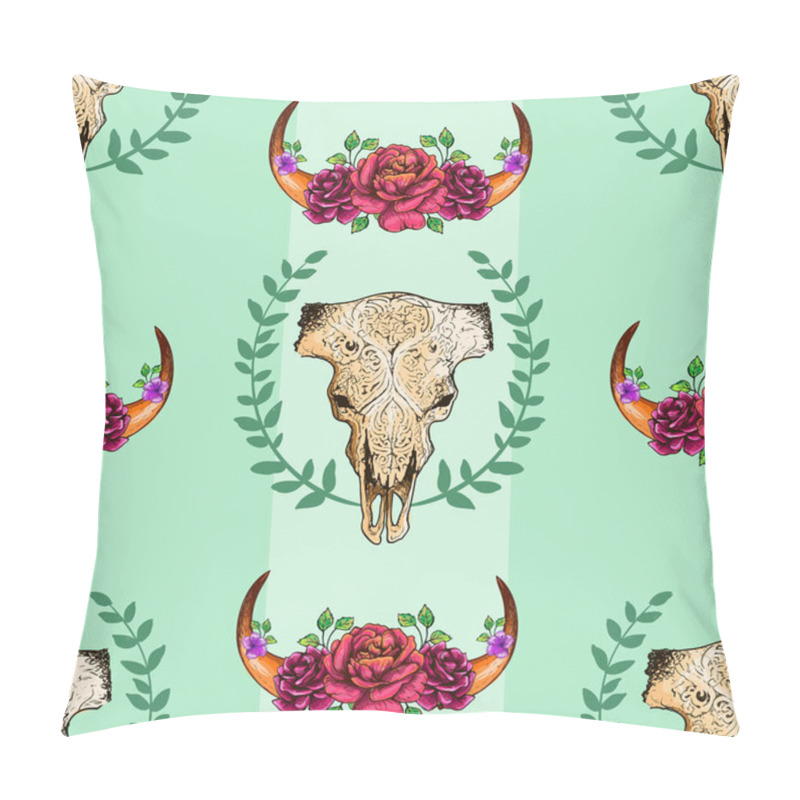 Personality  Cow skull seamless pattern with roses pillow covers