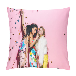 Personality  Excited Multicultural Girls Dancing With Glasses Of Champagne On Pink With Confetti Pillow Covers