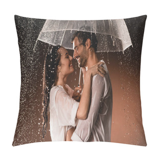 Personality  Side View Of Happy Couple Embracing While Standing With Umbrella Under Rain On Dark Background Pillow Covers