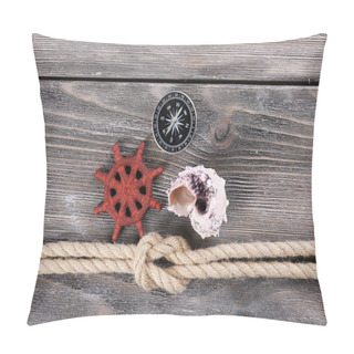 Personality  Marine Knot On Wooden Background Pillow Covers