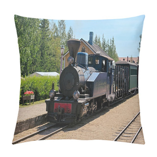 Personality  Narrow Gauge Steam Train. Pillow Covers