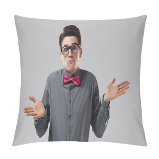 Personality  I Have No Idea Pillow Covers