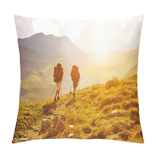 Personality  Hikers In The Mountains Pillow Covers