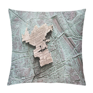 Personality  Metal Plate In The Town Of Warsaw Pillow Covers