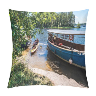 Personality  Russia, Lake Ladoga, August 2020. Tourist Boat In A Small Bay On The Lake. Pillow Covers