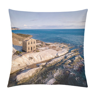 Personality  Punta Bianca, Agrigento In Sicily Italy White Beach With Old Ruins Of Abandoned Stone House On White Cliffs Pillow Covers