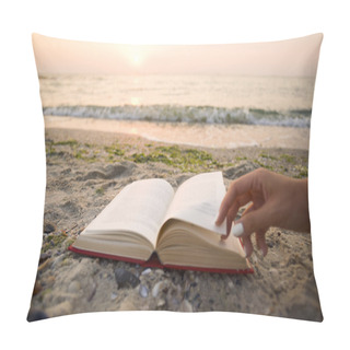 Personality  Woman Reading Book On Background Of Blue Sea And Sky Pillow Covers