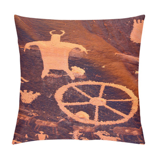 Personality  Petroglyphs On Newspaper Rock Pillow Covers