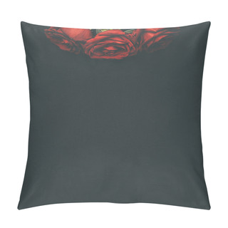 Personality  Bouquet Of Blooming Red Roses Isolated On Black Pillow Covers