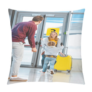 Personality  Child Running To Mother While Meeting In Airport  Pillow Covers